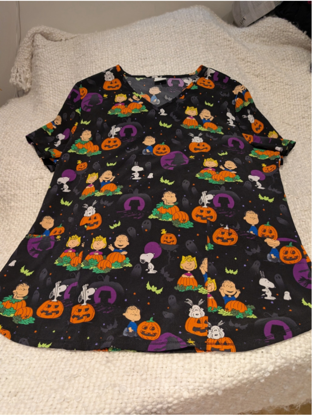 Women's Peanuts Halloween Scrub Top Size M Black Orange